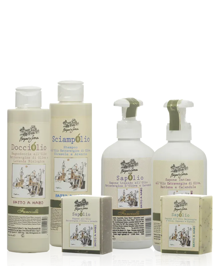 Linea cosmetica Fanciulli con flaconi e saponette